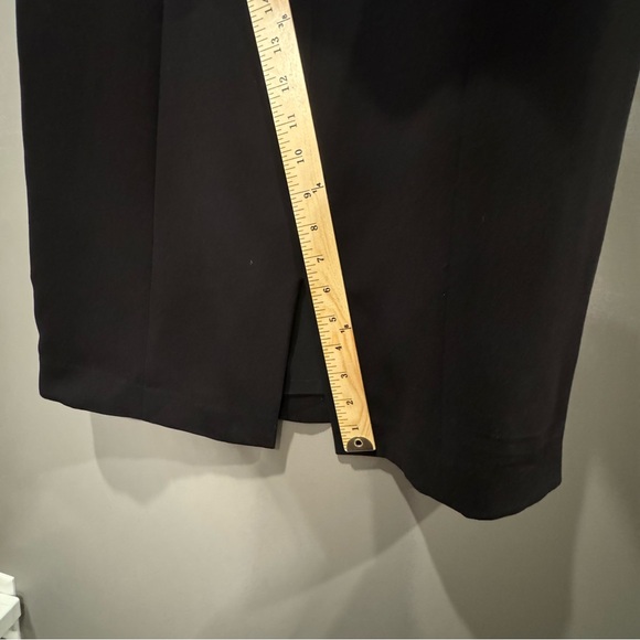 Bloomingdale’s Vintage black sleeveless sheath dress, Size 6, EUC‎ - Picture 8 of 8